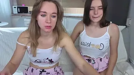 witches_couple webcam stripchat model stream image