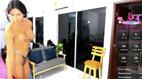 zou_quira webcam model stream image