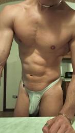 Gil_Hot_ webcam cam4 model stream image