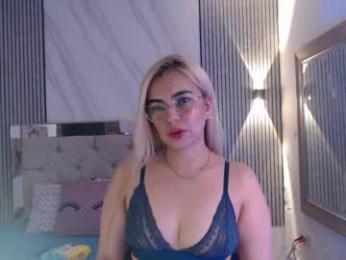 julieta__fox_ webcam model stream image