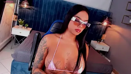 tinaqueen_noa webcam model stream image