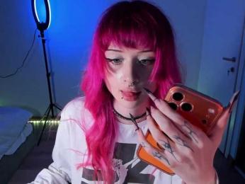 mnepohuyy webcam model stream image