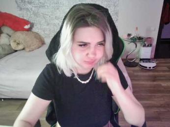 SlankyMic webcam model stream image