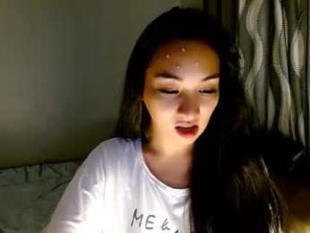 sweetlilly_18 webcam model stream image