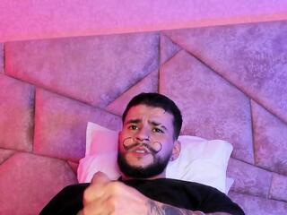 Dick Griffith webcam model stream image