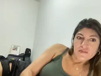 LunaBeya webcam stripchat model stream image