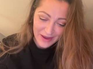 danidaniels webcam model stream image