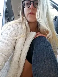 dolcehelena993 webcam model stream image