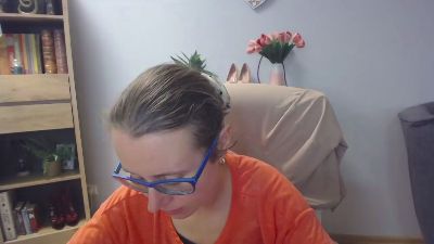 Lizzy_Femme webcam model stream image