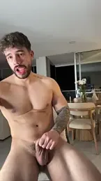 Valenthino_Salvatore webcam model stream image