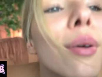 katie_dierse webcam model stream image