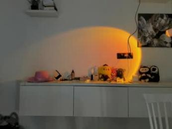 akime_girl webcam model stream image