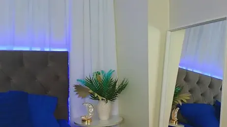 Ariana_Petite webcam model stream image