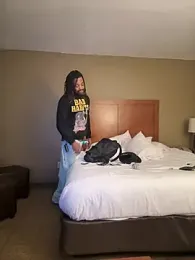 2HandsLong webcam model stream image