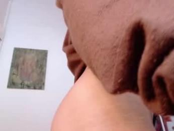 golden_alaska webcam model stream image