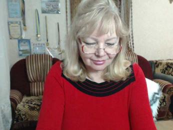 EvelynLoveShy webcam model stream image