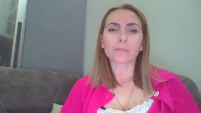 lovesiara1 webcam cam4 model stream image