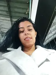 Luianna webcam model stream image