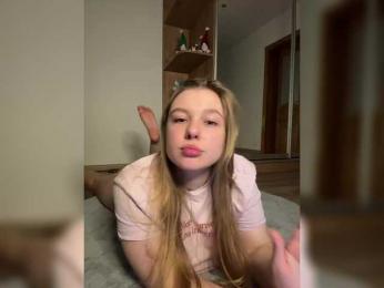 Jucielussie webcam model stream image