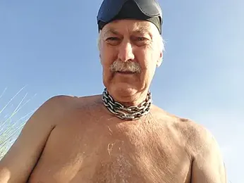slave4men webcam stripchat model stream image