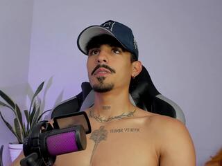 Lukee Taylor webcam model stream image