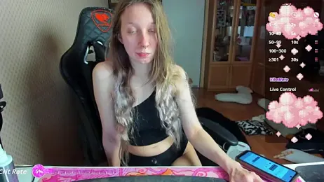 cutieMila webcam stripchat model stream image