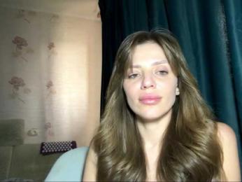 EvaBoom webcam model stream image