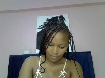 PrettyBambi webcam model stream image