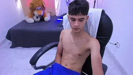 Aron_Boyy webcam model stream image