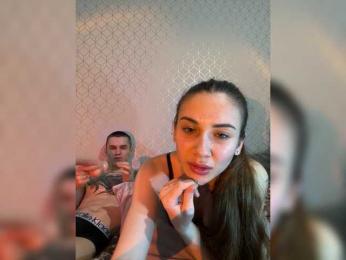 AAOneLove webcam model stream image