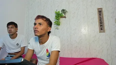 boys_yourparty webcam model stream image