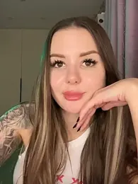 Alina_Vibe_Me webcam model stream image