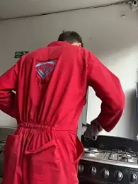 santiObrero webcam model stream image