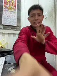 santiObrero webcam model stream image