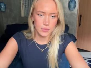 livslifee webcam chaturbate model stream image