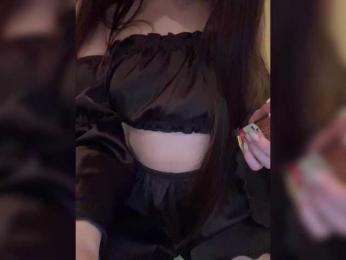 MILKIWAYSEX23 webcam model stream image