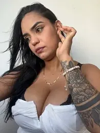 Sara-77 webcam model stream image