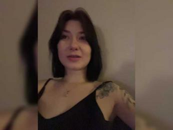 Lustygasm webcam model stream image