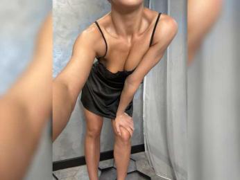 Viki-05 webcam bongacams model stream image