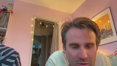 GandResistand webcam model stream image