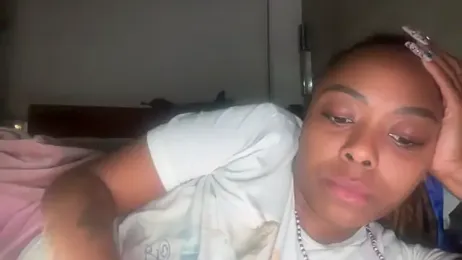 ChocolateCakeQueen webcam model stream image