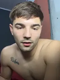Gero2001arg webcam stripchat model stream image