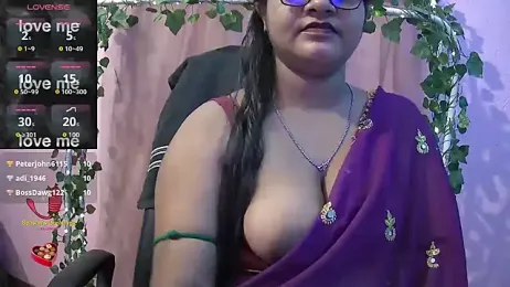 Pari-new webcam model stream image