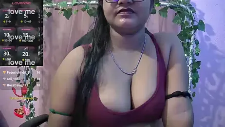 Pari-new webcam model stream image