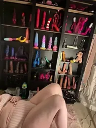 GingerSnap33 webcam model stream image