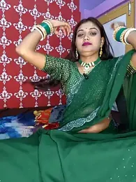 Sweet-priyaa webcam stripchat model stream image