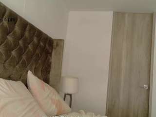 biancalatin webcam model stream image