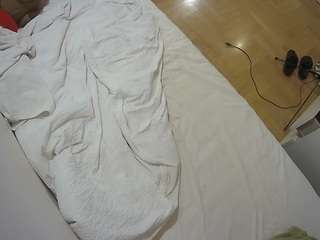 voyeurcam-julmodels-greybed-2 webcam model stream image