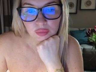 mikagray webcam model stream image