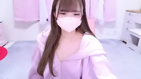 MAIKA_pyon webcam model stream image